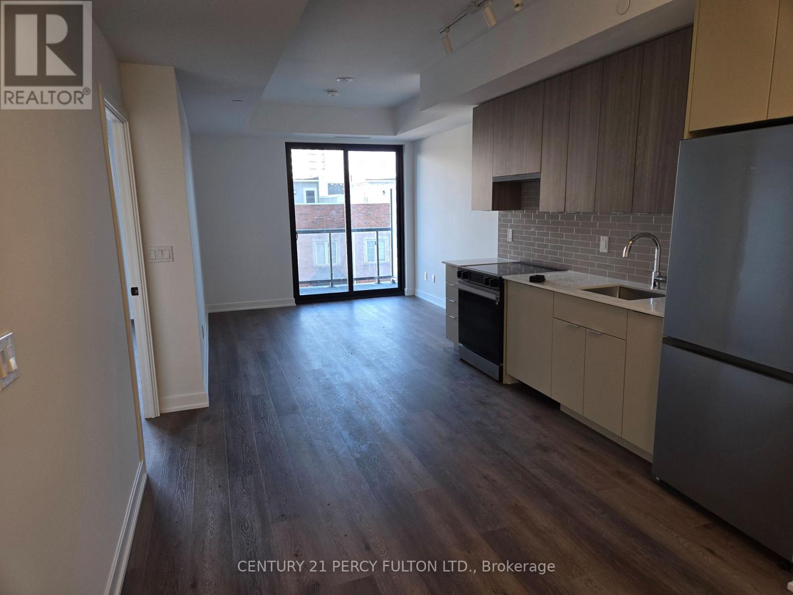 302 - 2075 Lakeshore Road, Burlington, Ontario  L7R 1E2 - Photo 4 - W13069616