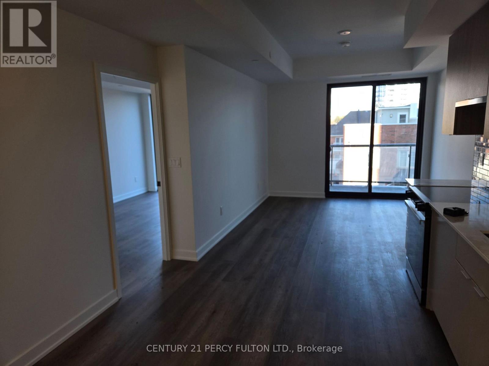 302 - 2075 Lakeshore Road, Burlington, Ontario  L7R 1E2 - Photo 5 - W13069616