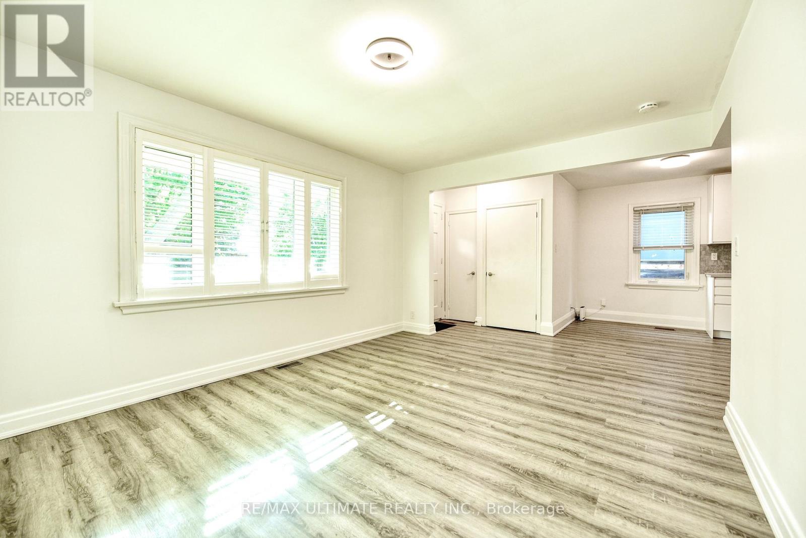Main Floor - 39 Westhead Road, Toronto, Ontario  M8W 4R7 - Photo 5 - W13069682