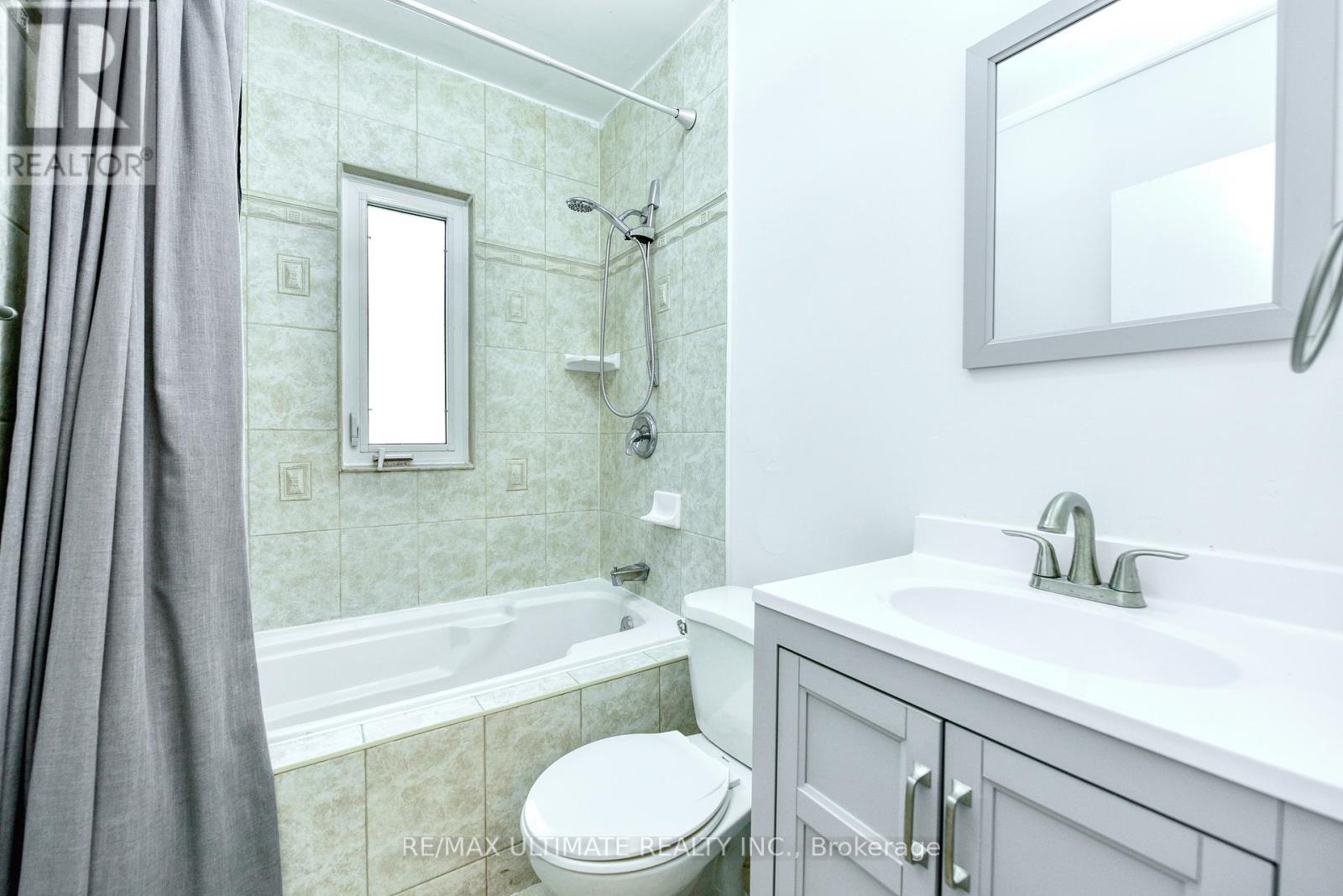Main Floor - 39 Westhead Road, Toronto, Ontario  M8W 4R7 - Photo 7 - W13069682