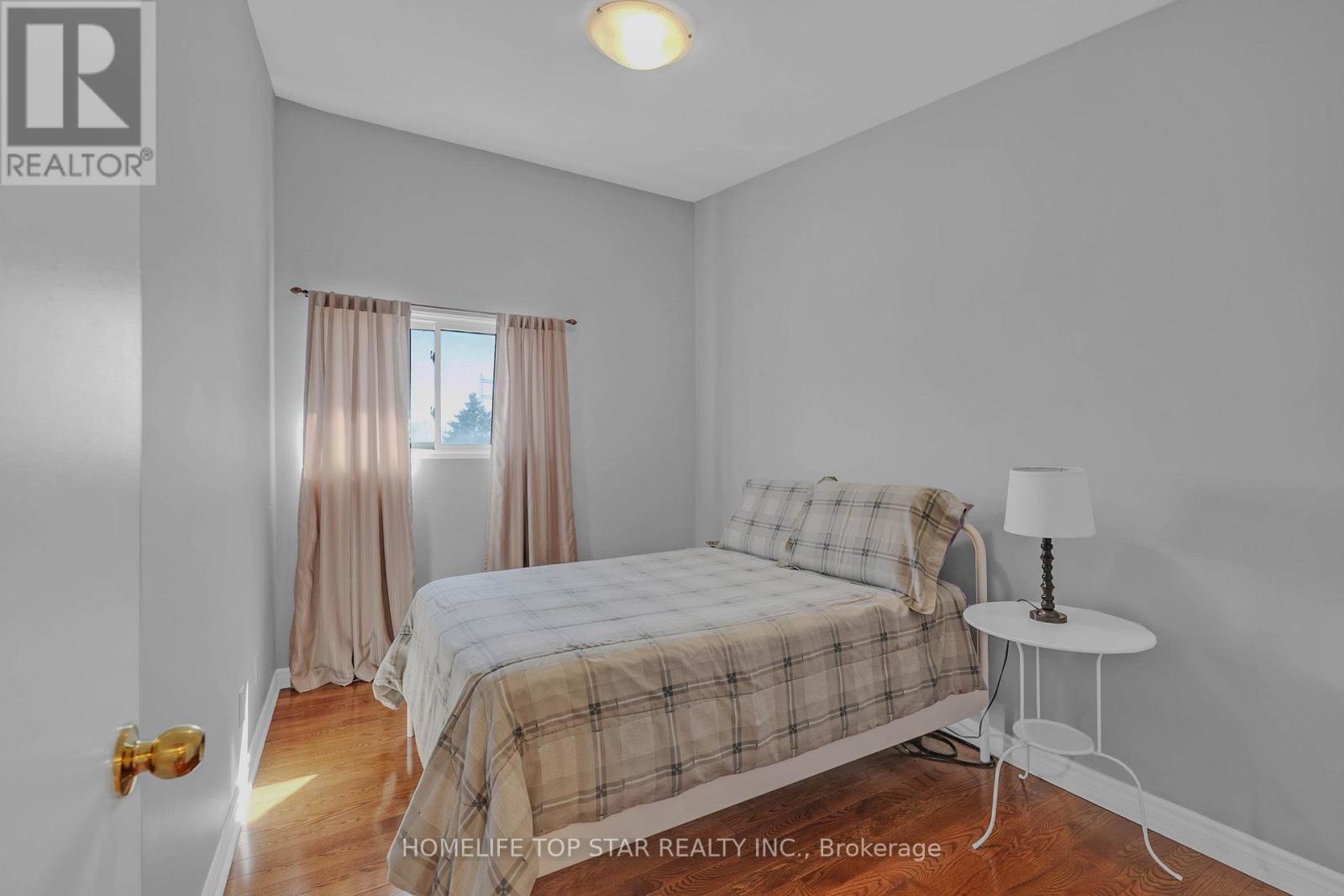 33 - 452 Silverstone Drive, Toronto, Ontario  M9V 3K8 - Photo 24 - W13069688