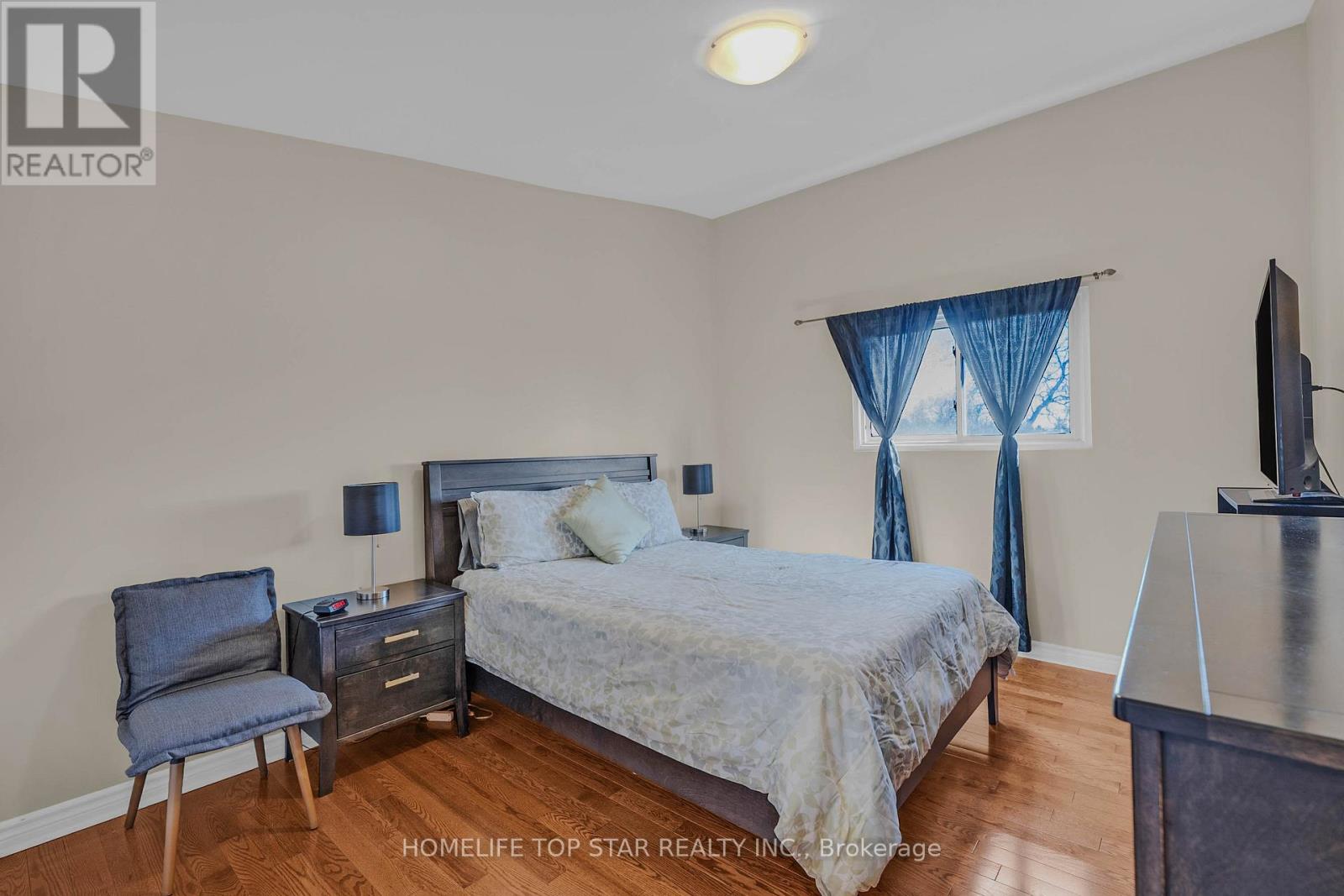 33 - 452 Silverstone Drive, Toronto, Ontario  M9V 3K8 - Photo 26 - W13069688