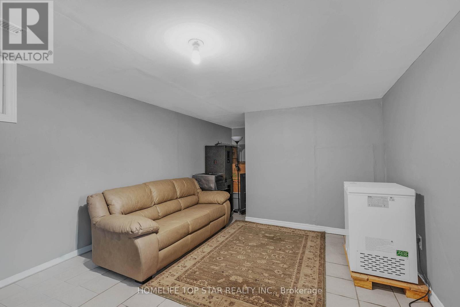 33 - 452 Silverstone Drive, Toronto, Ontario  M9V 3K8 - Photo 29 - W13069688