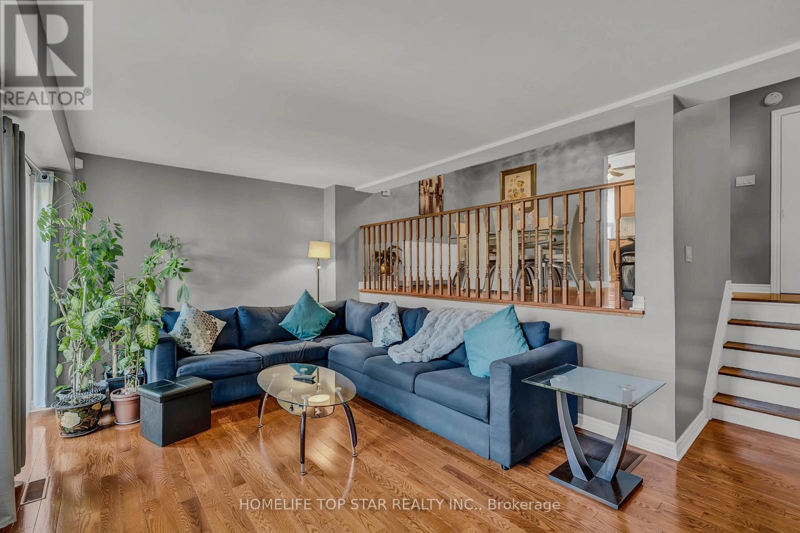33 - 452 Silverstone Drive, Toronto, Ontario  M9V 3K8 - Photo 8 - W13069688