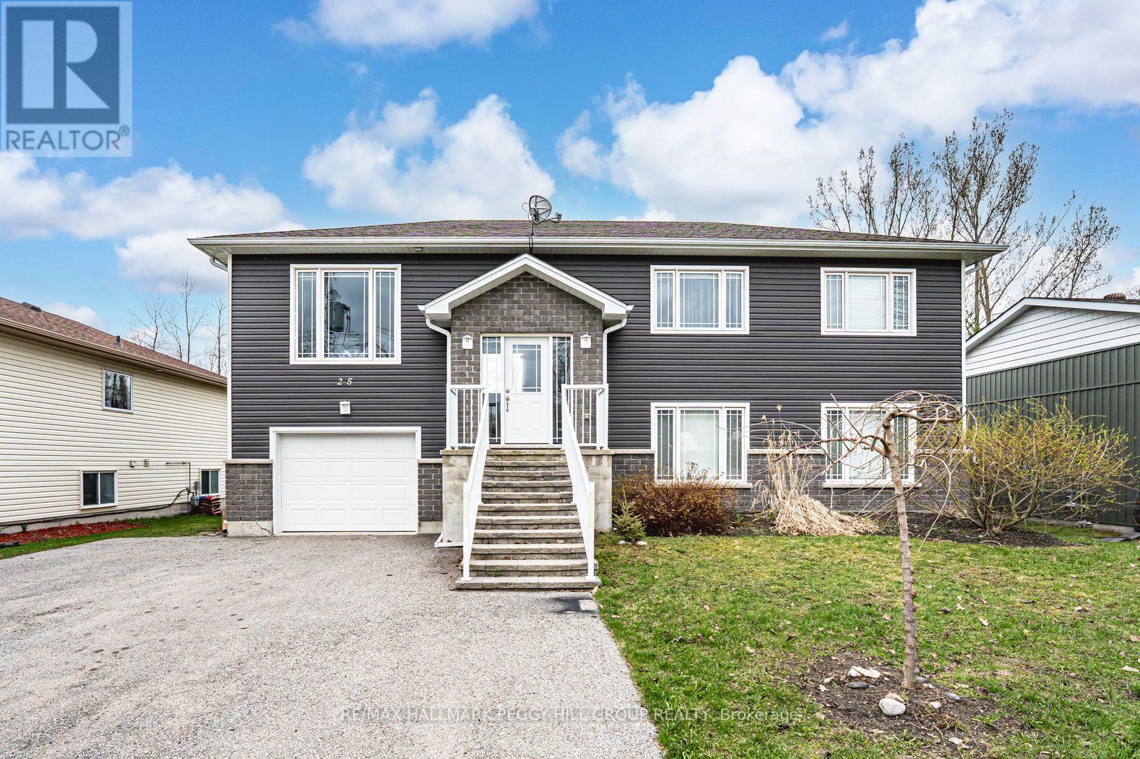 25 BAY STREET, Tay, Ontario