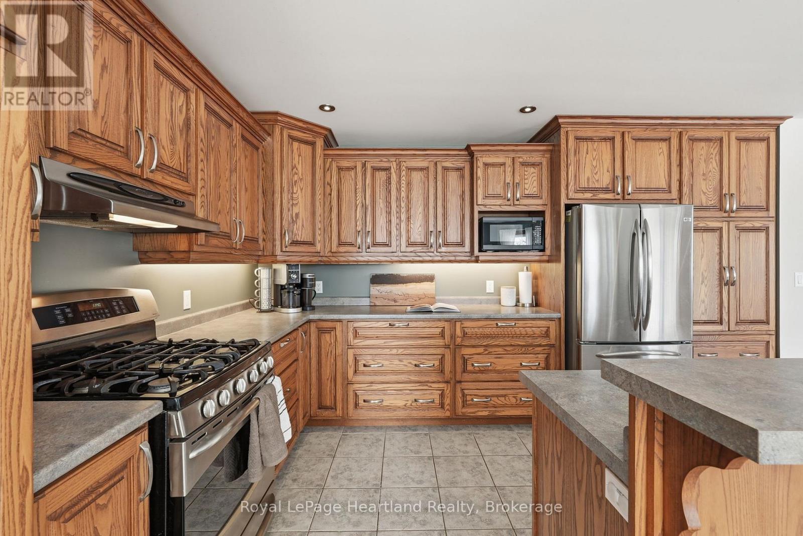 1020 Brussels Line, Howick, Ontario  N0G 2X0 - Photo 12 - X12879838
