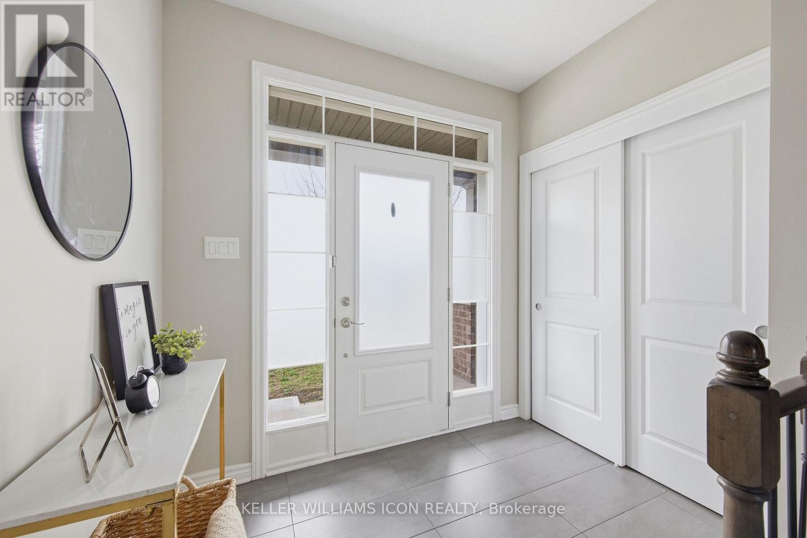 3379 Woodroffe Avenue, Ottawa, Ontario  K2G 6Z5 - Photo 3 - X13070106