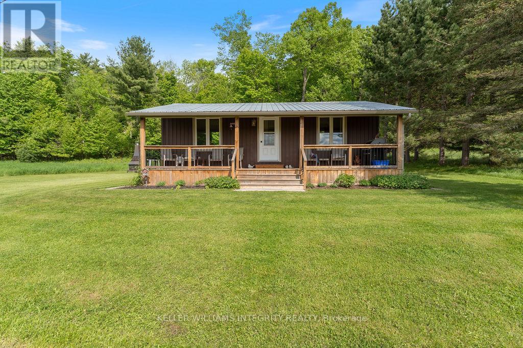 639 Loney Lake Road, Lanark Highlands, Ontario  K0A 3L0 - Photo 30 - X13070118