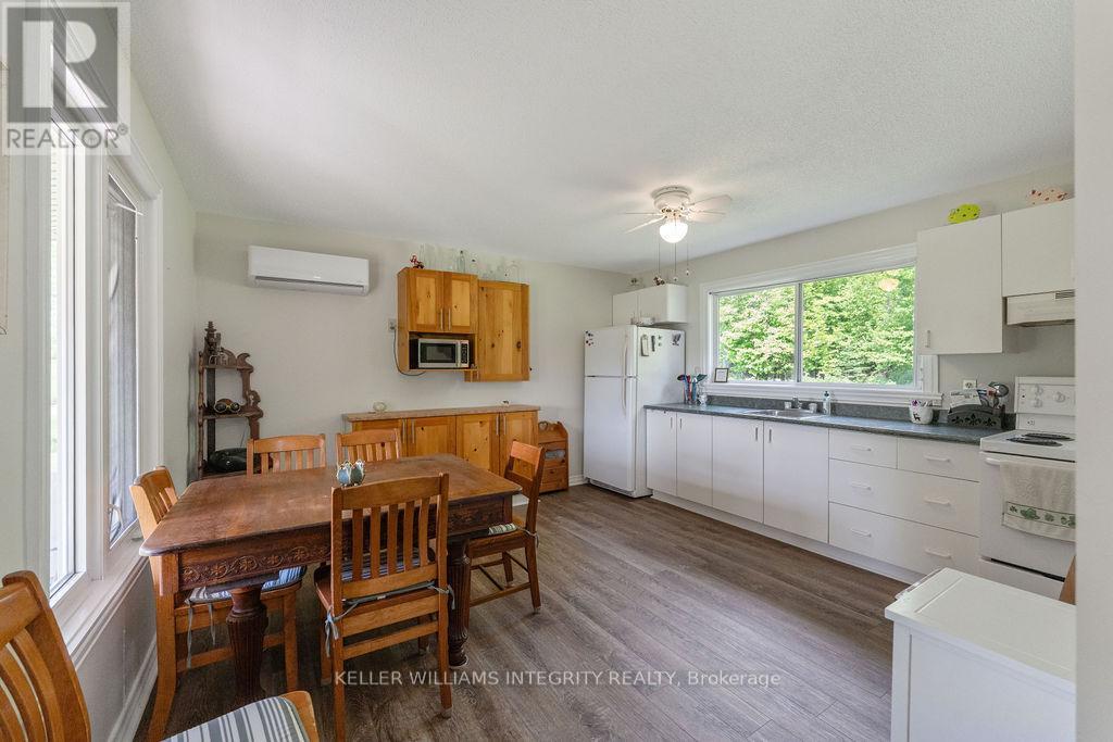 639 Loney Lake Road, Lanark Highlands, Ontario  K0A 3L0 - Photo 31 - X13070118