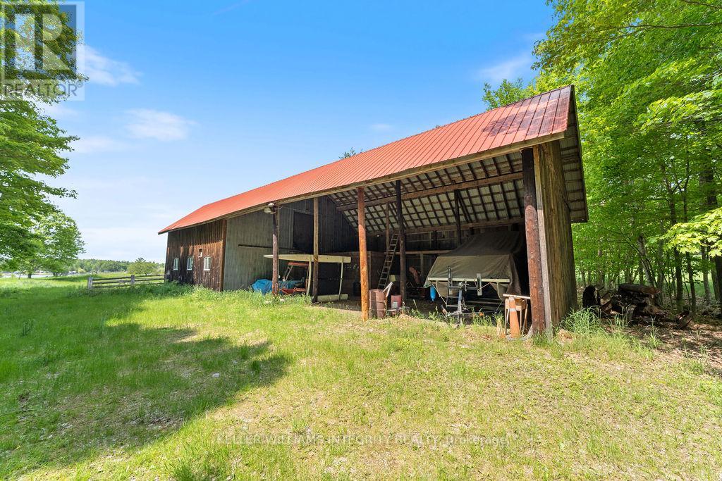 639 Loney Lake Road, Lanark Highlands, Ontario  K0A 3L0 - Photo 35 - X13070118