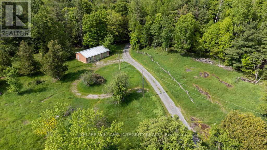 639 Loney Lake Road, Lanark Highlands, Ontario  K0A 3L0 - Photo 38 - X13070118