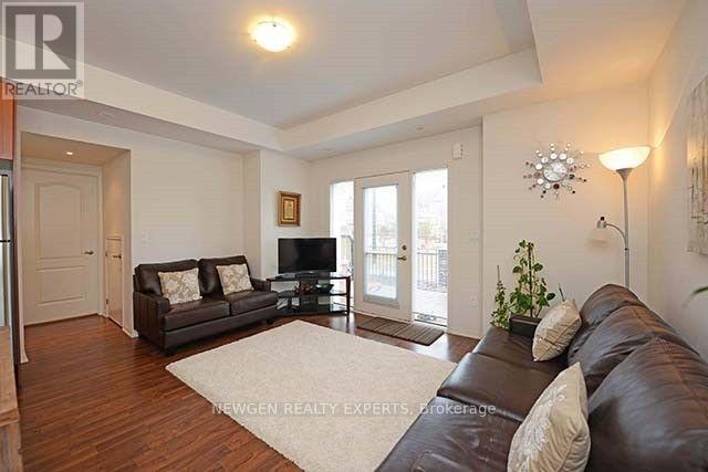 16 - 3185 Boxford Crescent, Mississauga, Ontario  L5M 0X1 - Photo 5 - W13069482