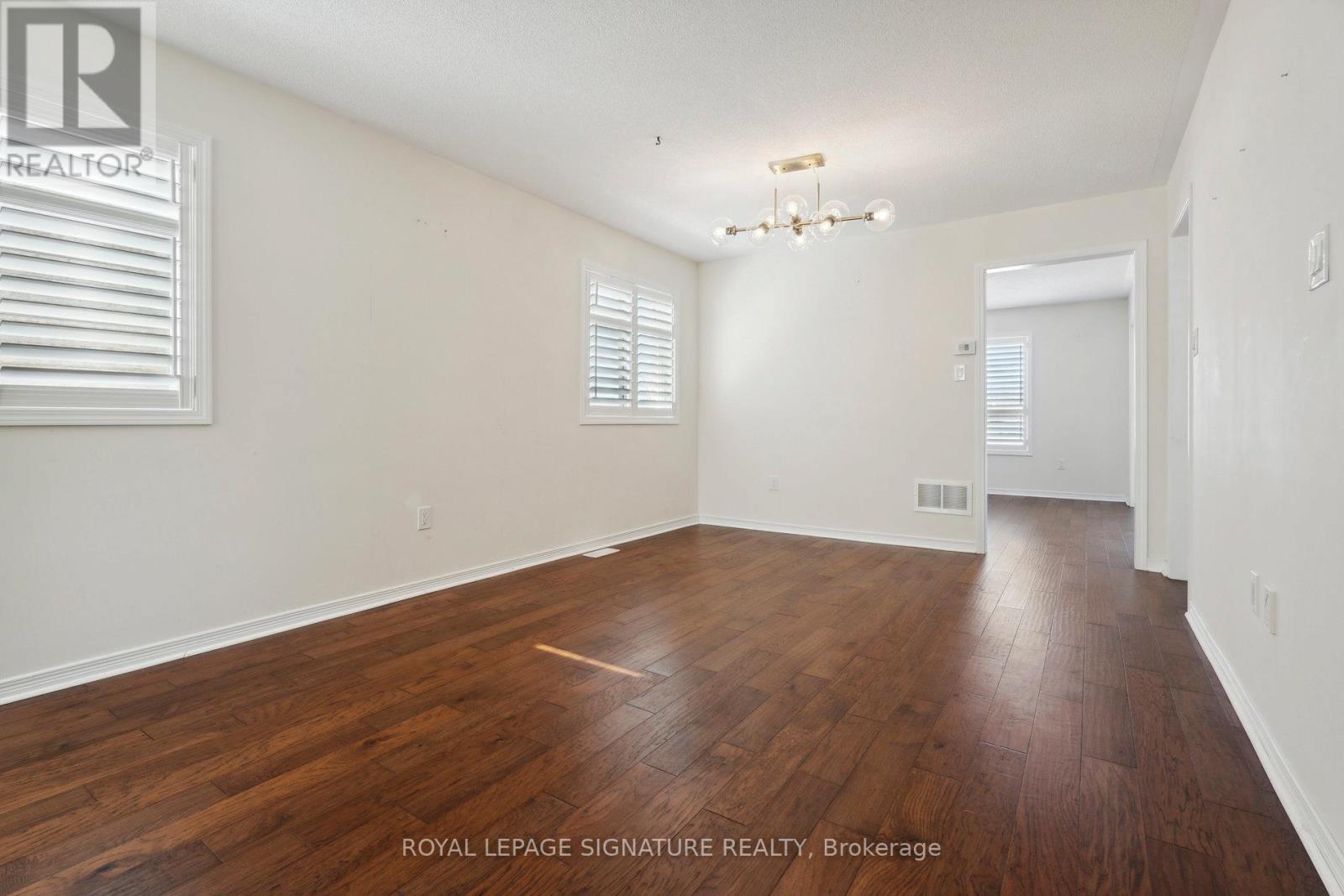 1198 Mary-Lou St Street, Innisfil, Ontario  L9S 0C1 - Photo 3 - N13068328