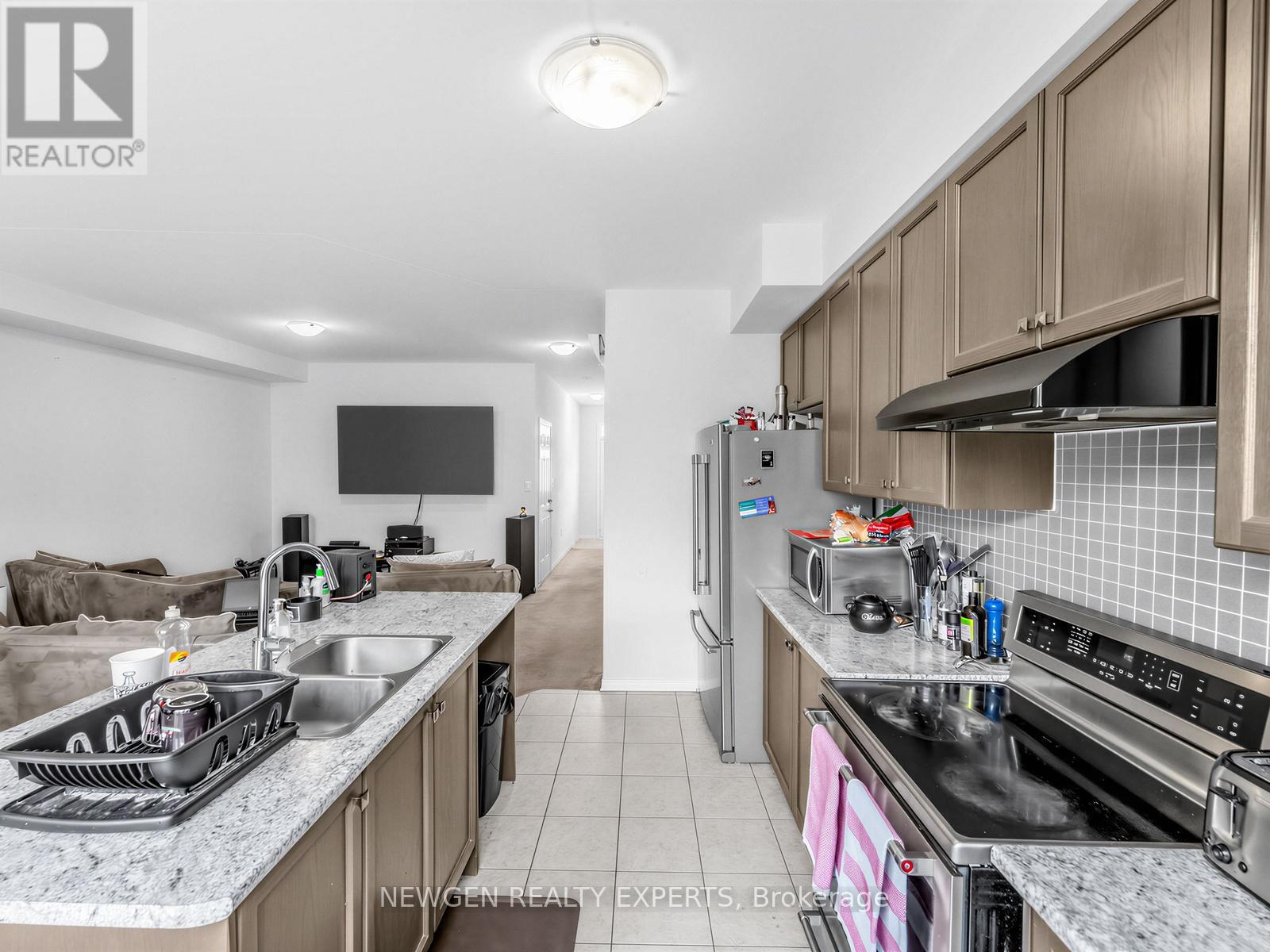 28 Mccargow Drive, Haldimand, Ontario  N3W 0C3 - Photo 12 - X13069534