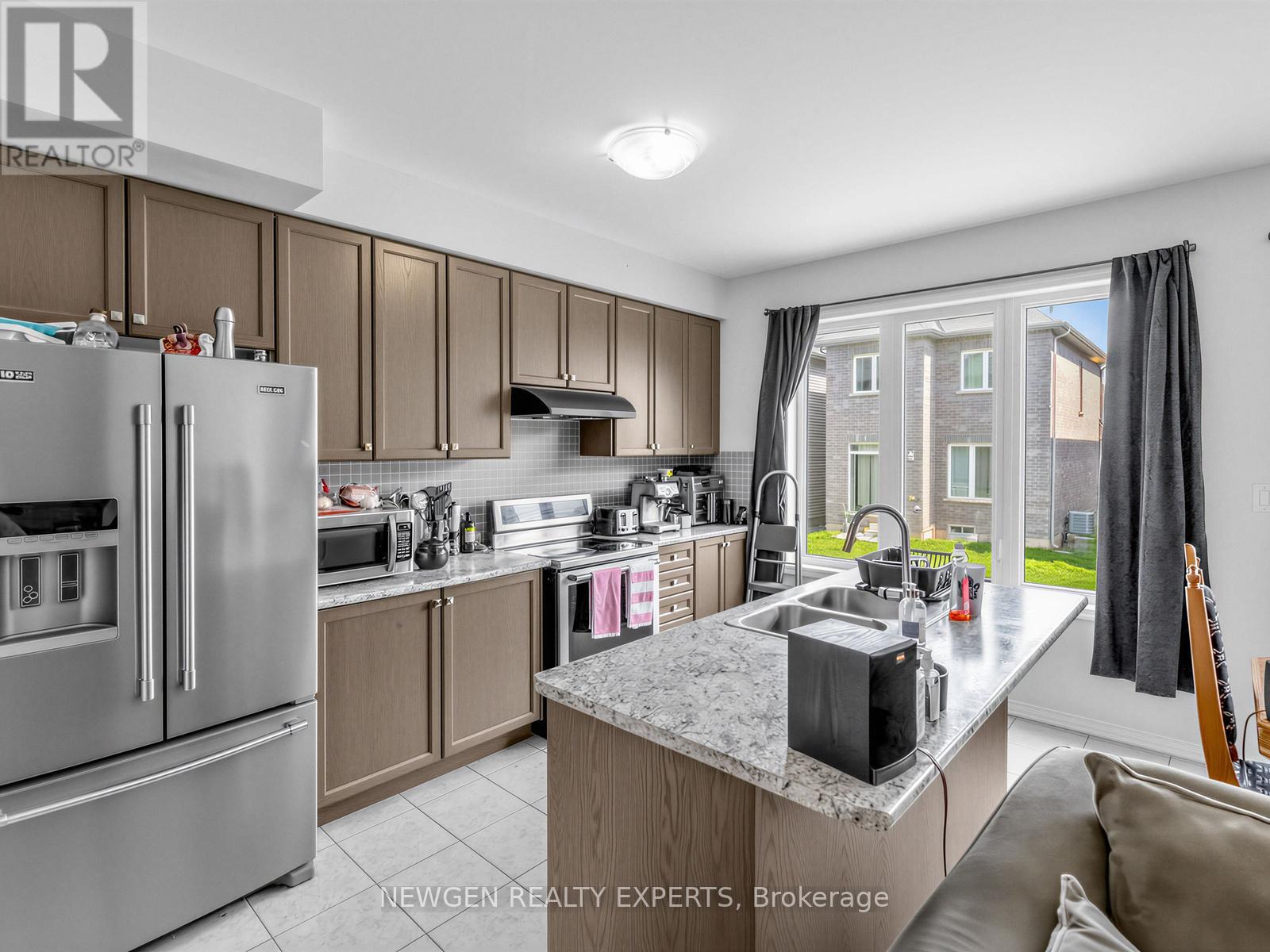 28 Mccargow Drive, Haldimand, Ontario  N3W 0C3 - Photo 18 - X13069534