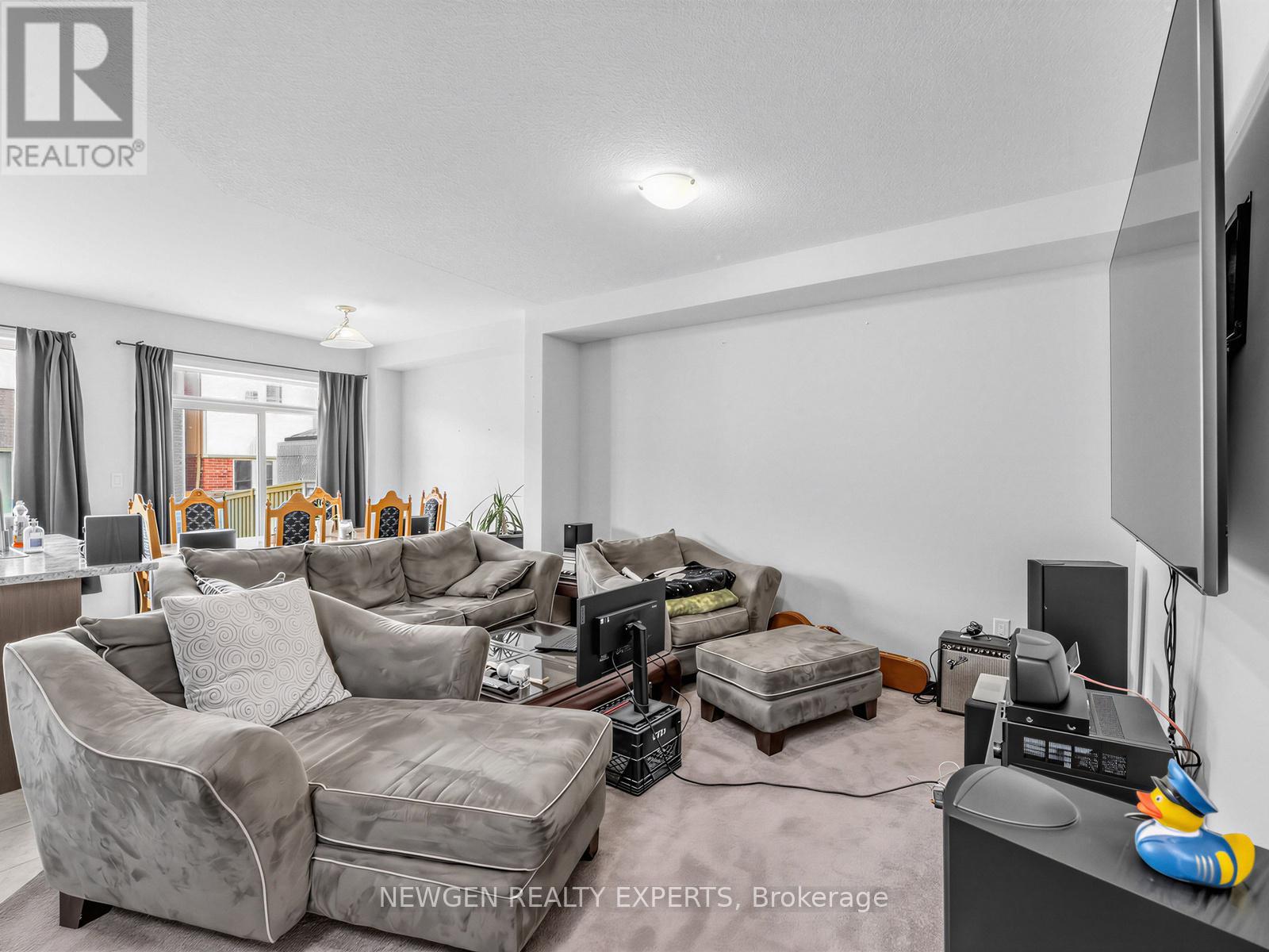 28 Mccargow Drive, Haldimand, Ontario  N3W 0C3 - Photo 5 - X13069534