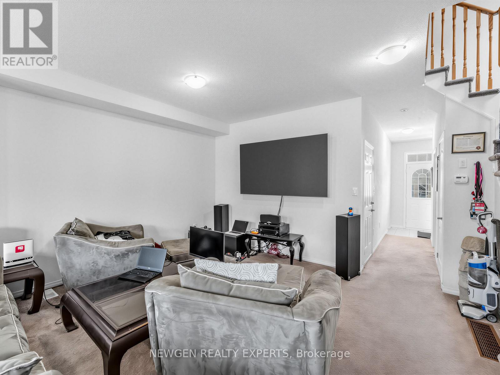 28 Mccargow Drive, Haldimand, Ontario  N3W 0C3 - Photo 7 - X13069534