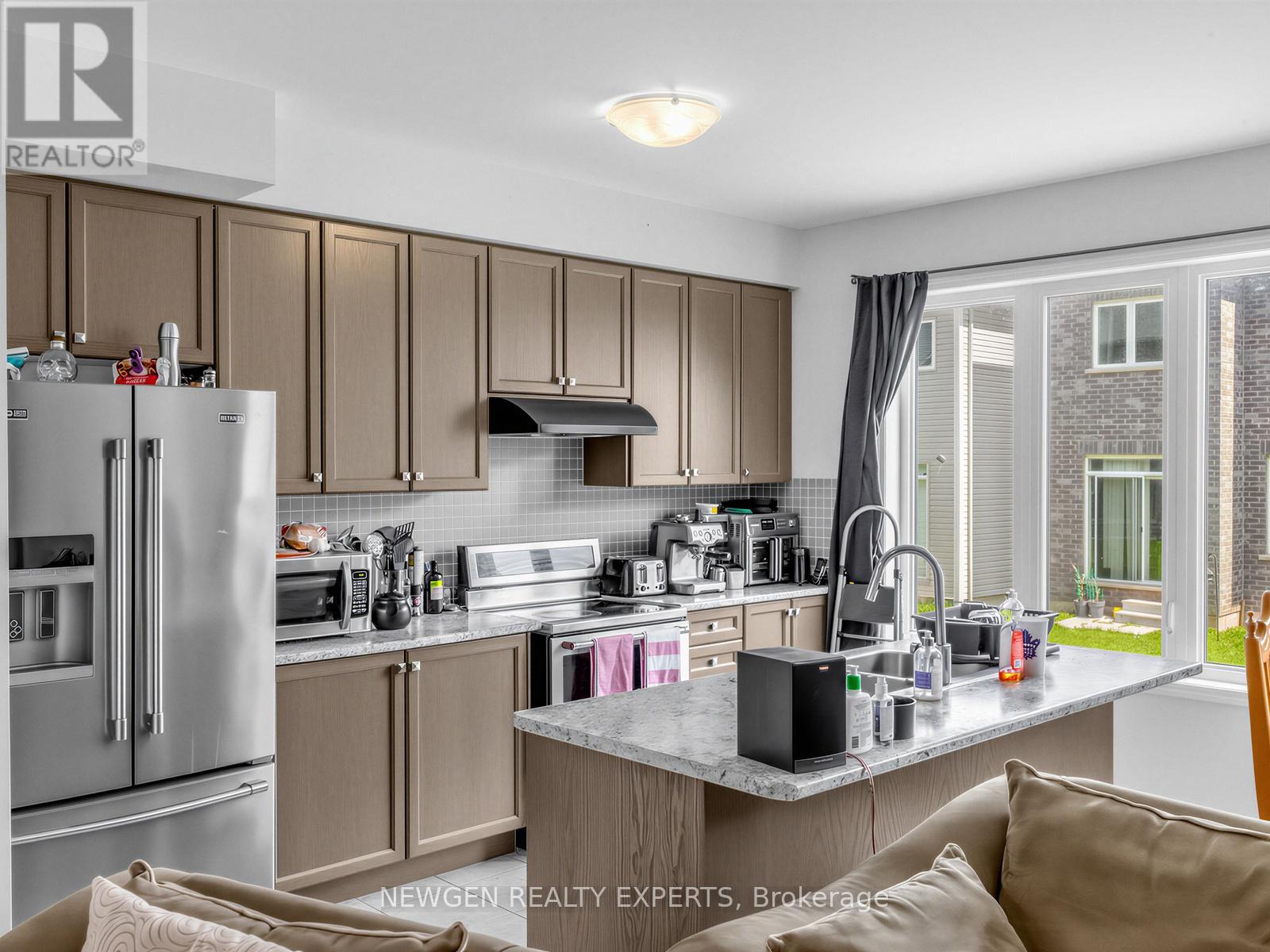 28 Mccargow Drive, Haldimand, Ontario  N3W 0C3 - Photo 9 - X13069534