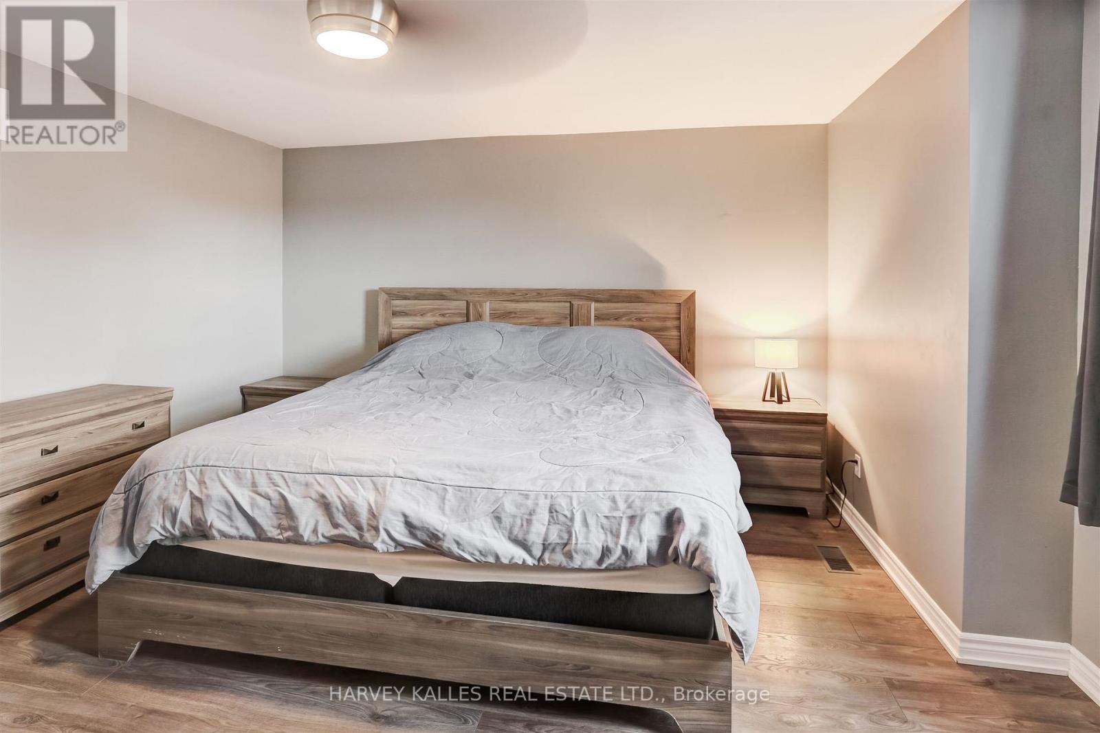 112 Wexford Avenue N, Hamilton, Ontario  L8H 4M4 - Photo 25 - X13069596