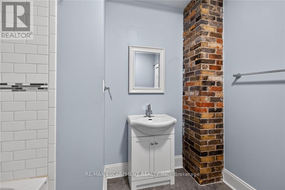 495 Charlton Avenue E, Hamilton, Ontario  L8N 1Z4 - Photo 17 - X13069628