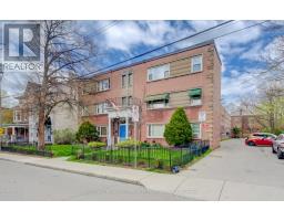 137 EMERALD STREET S, Hamilton, Ontario