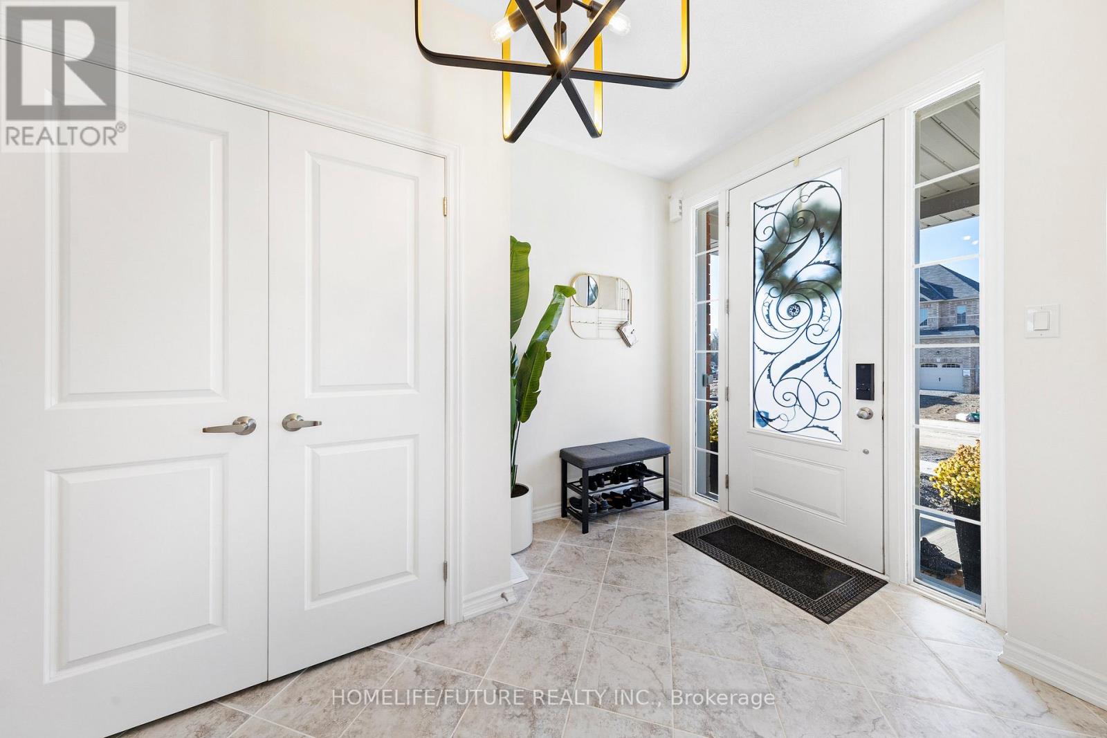 91 Hennessey Crescent, Kawartha Lakes, Ontario  K9V 0P4 - Photo 6 - X13069690