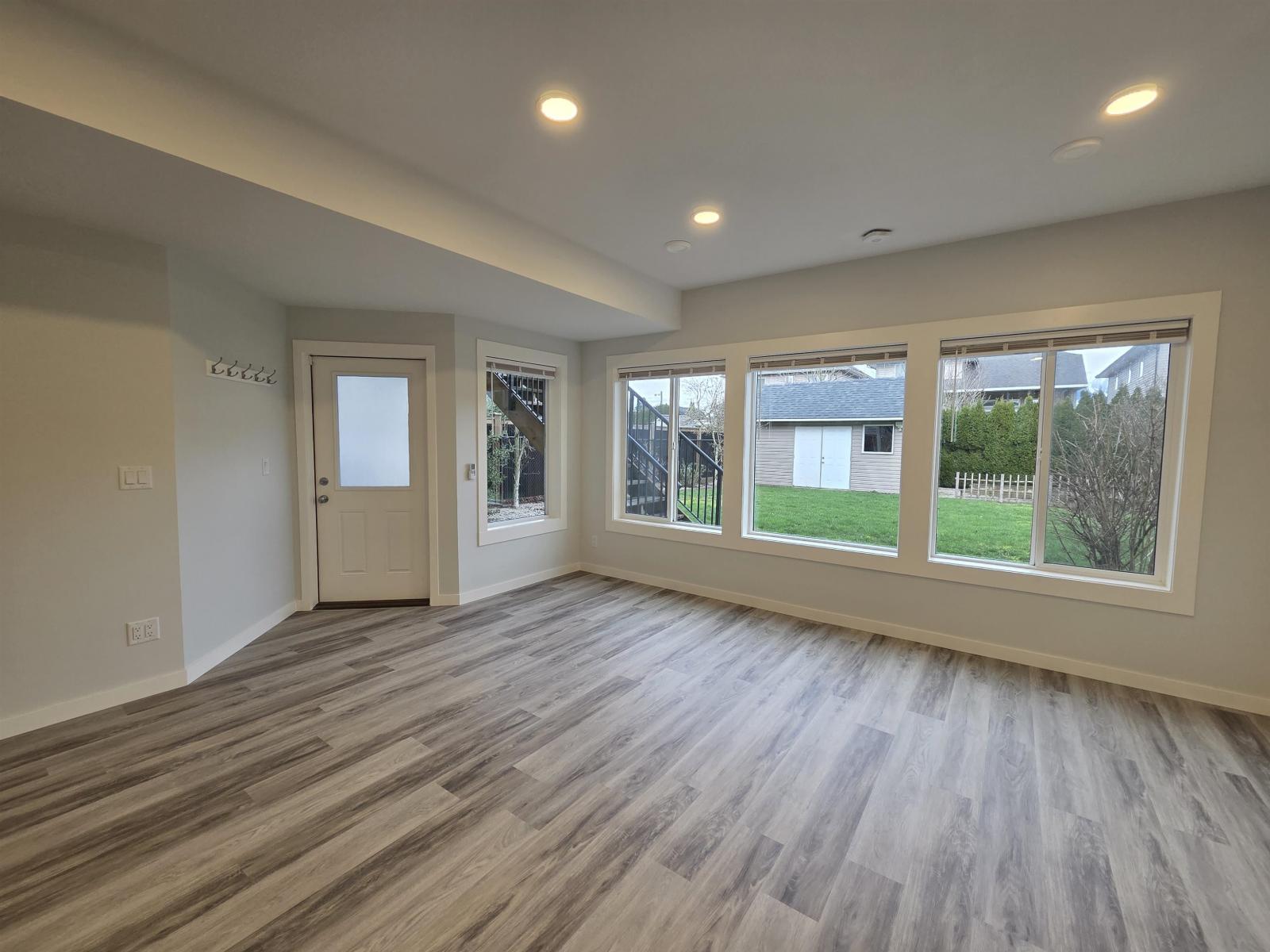 Lower 10282 Kent Road, Fairfield Island, Chilliwack, British Columbia  V2P 5X7 - Photo 2 - R3098917