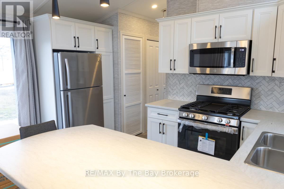 69 - 3282 Ogdens Beach Road, Tay, Ontario  L9S 2K6 - Photo 5 - S13069820