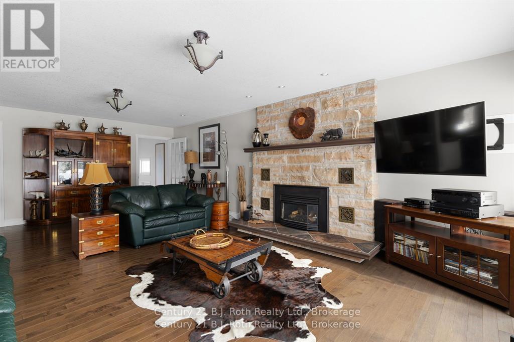 179 Bayshore Drive, Ramara, Ontario  L0K 1B0 - Photo 18 - S13069942