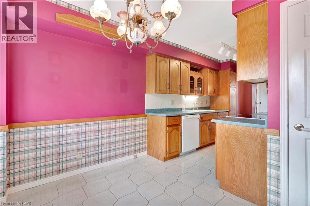 225 Benjamin Road Unit# 65, Waterloo, Ontario  N2V 1Z3 - Photo 27 - 40825713