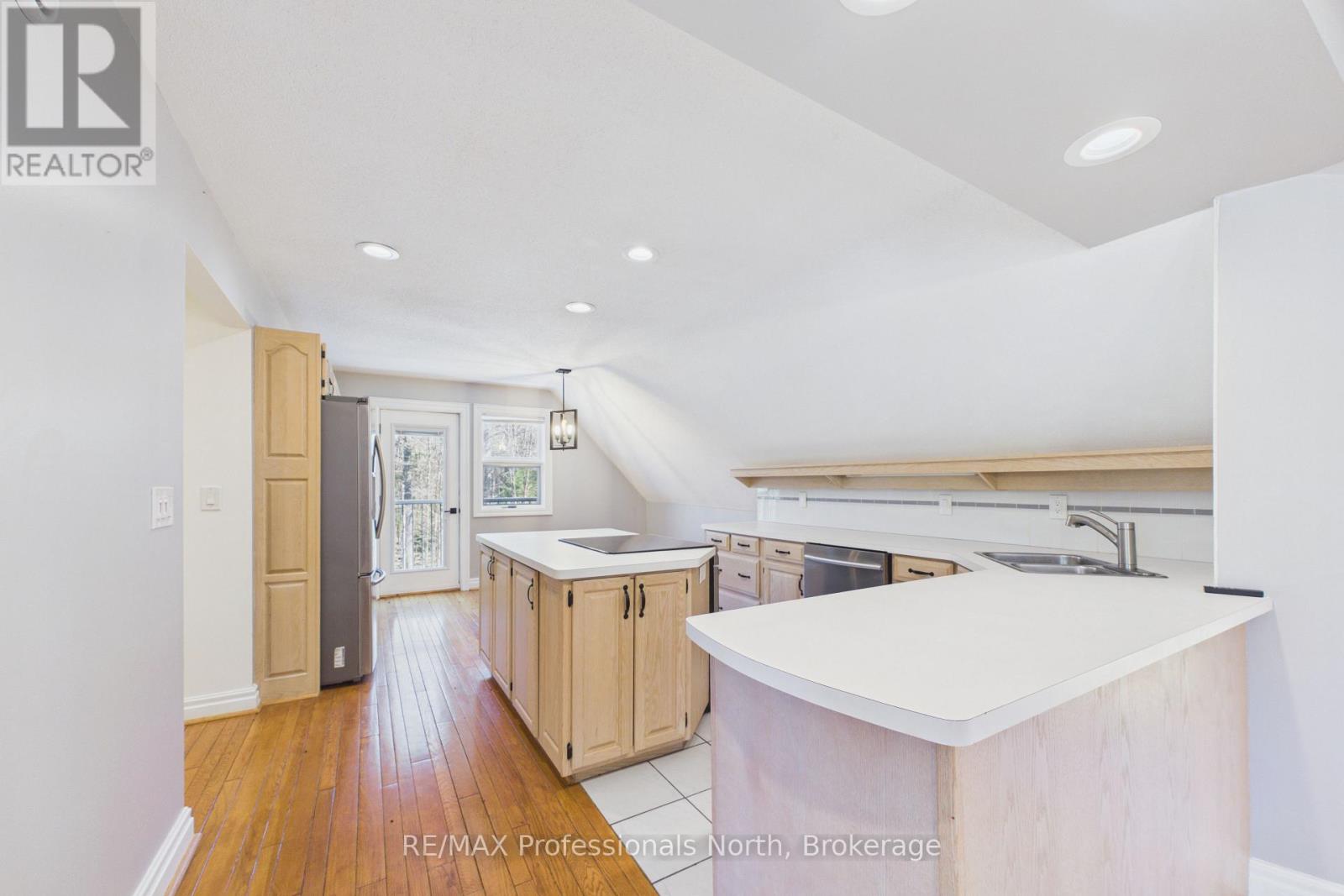 1196 Ravenscliffe Road, Huntsville, Ontario  P1H 2N5 - Photo 45 - X13069966
