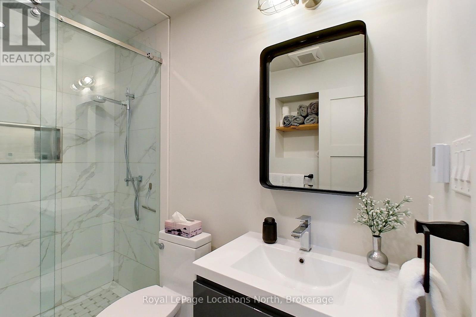 6 - 139 Lakeshore Road E, Blue Mountains, Ontario  L9Y 0N1 - Photo 15 - X13070124