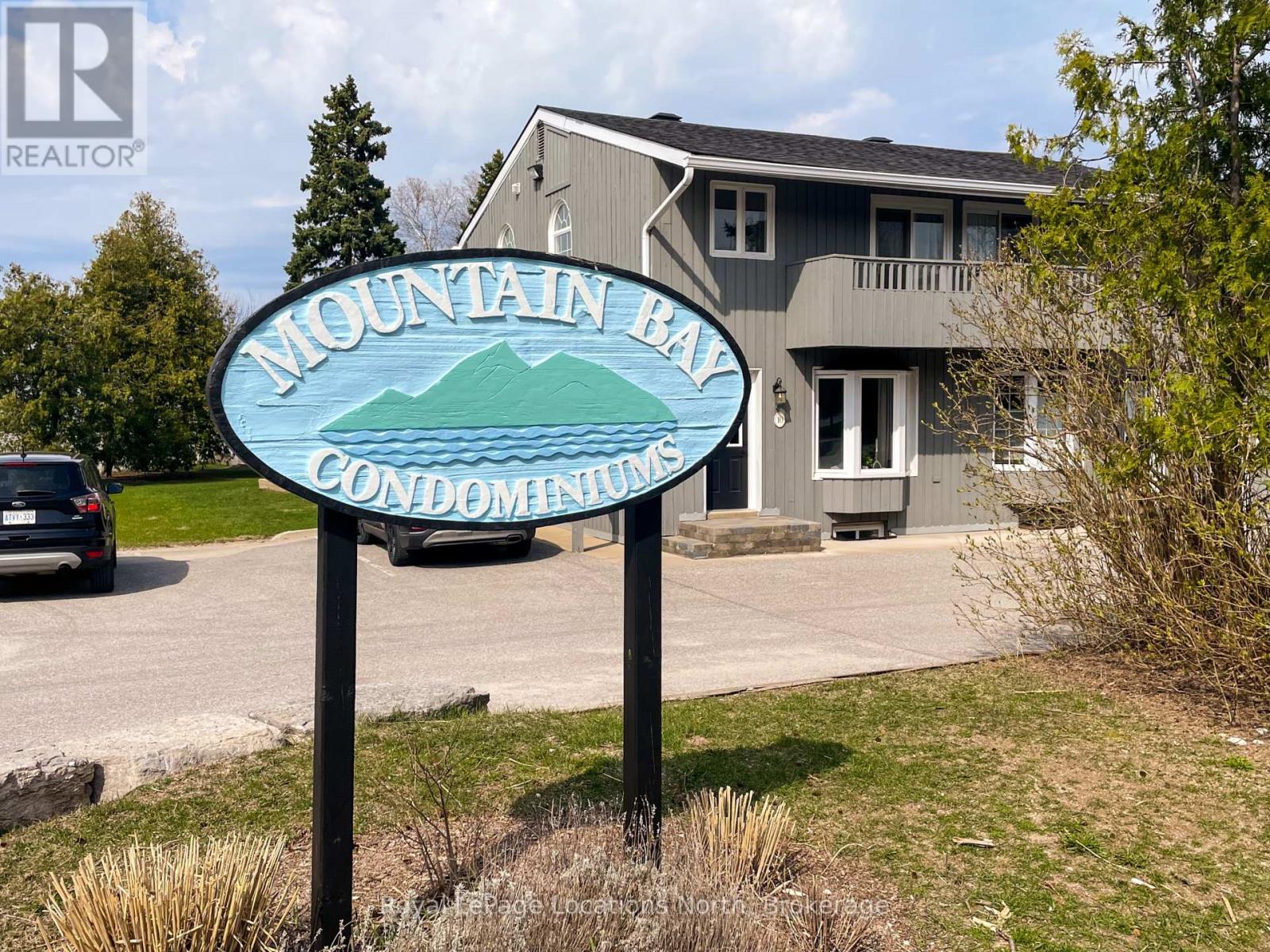 6 - 139 Lakeshore Road E, Blue Mountains, Ontario  L9Y 0N1 - Photo 4 - X13070124