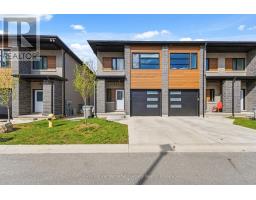 13 - 275 JAMES STREET S