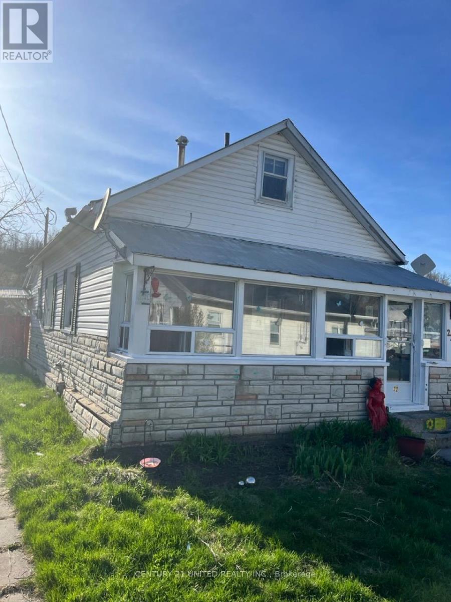 22 CHURCHILL DRIVE, Trent Hills, Ontario