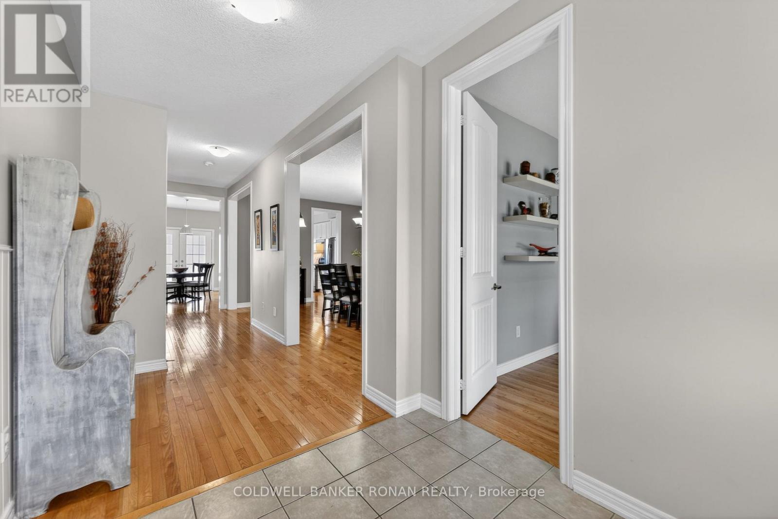 182 Shephard Avenue, New Tecumseth, Ontario  L9R 0K1 - Photo 10 - N13043376