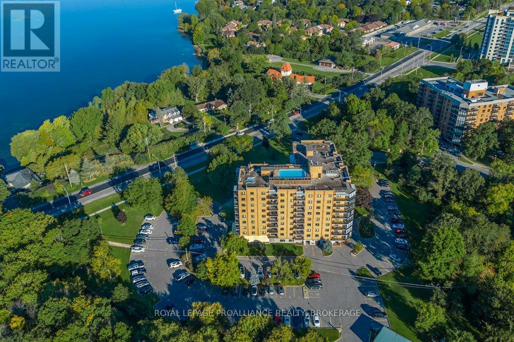 606 - 120 Barrett Court, Kingston, Ontario  K7L 5H6 - Photo 2 - X12875766