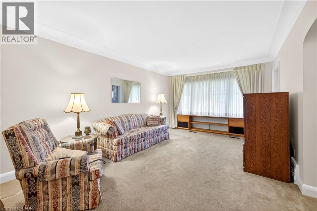 95 Empress Avenue, Hamilton, Ontario  L9A 1M5 - Photo 4 - 40826243