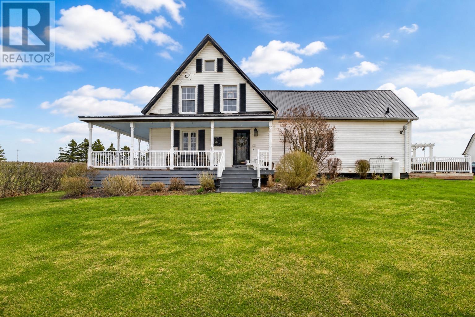 3008 Route 20, Darnley, Prince Edward Island  C0B 1M0 - Photo 3 - 202609369