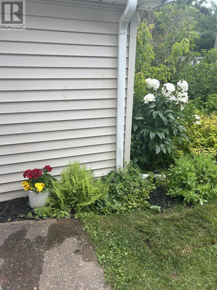 21 Linden Avenue, Charlottetown, Prince Edward Island  C1A 5Y7 - Photo 37 - 202609370
