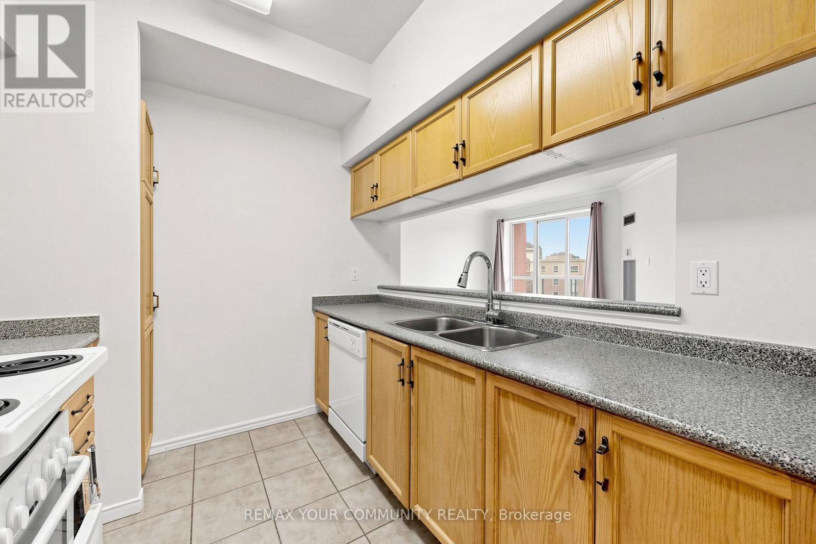 506 - 800 Sheppard Avenue W, Toronto, Ontario  M3H 6B4 - Photo 7 - C13069704