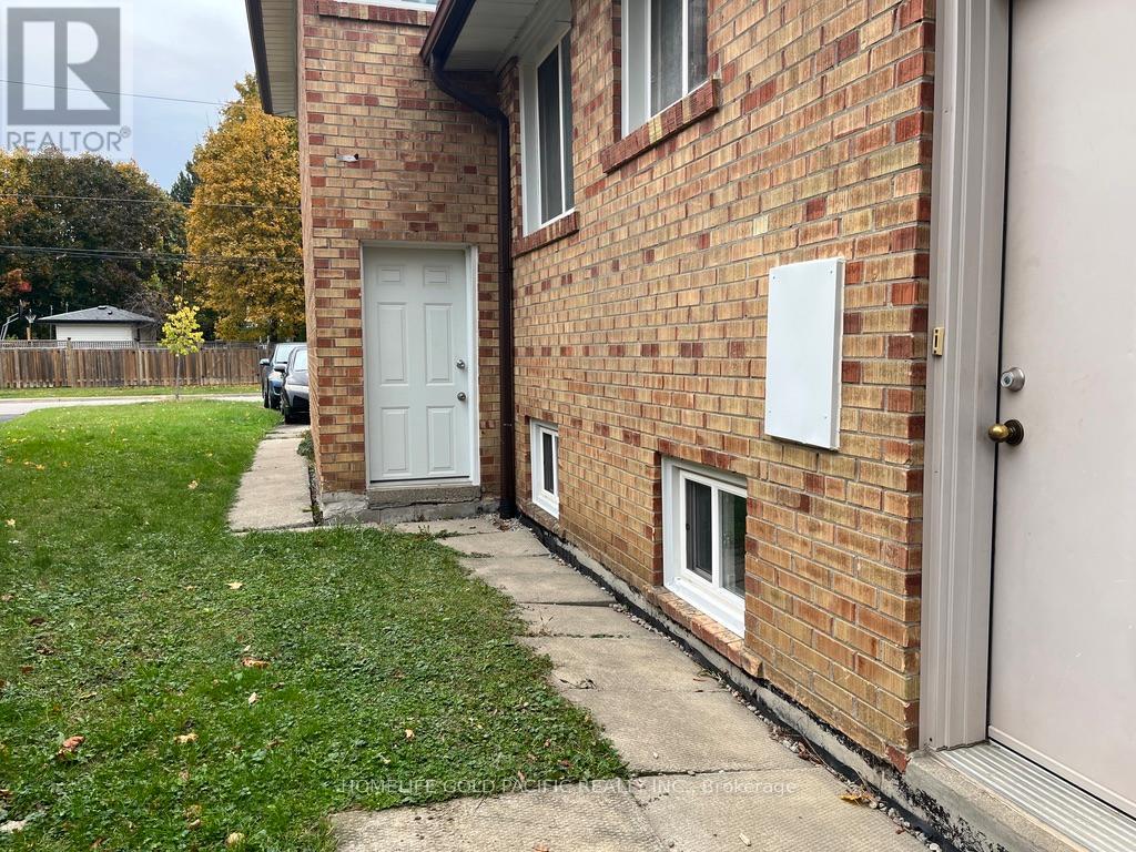 244 MAXWELL (BASEMENT) STREET - Photo 14