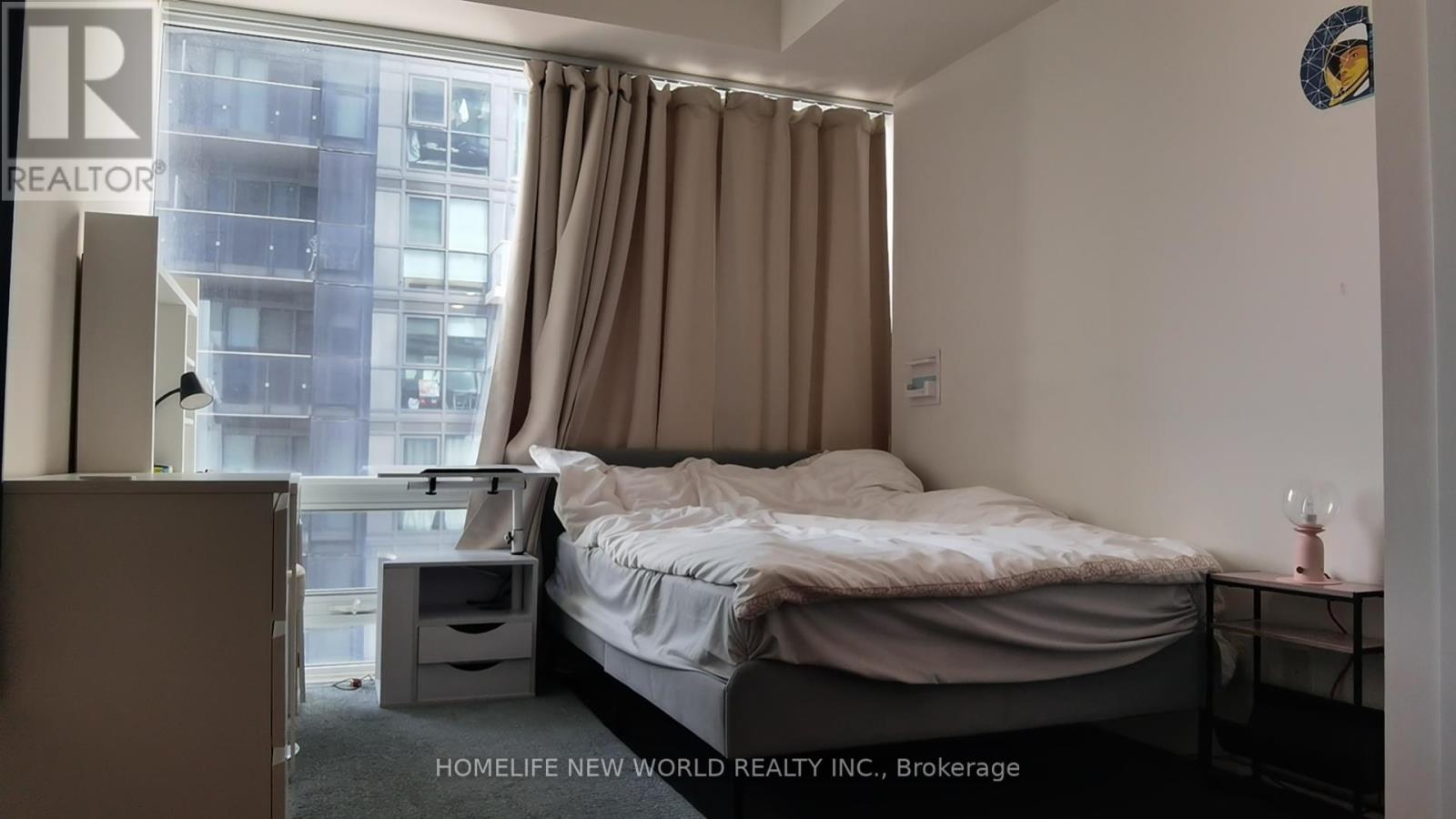 2109 - 15 Grenville Street, Toronto, Ontario  M4Y 0B9 - Photo 7 - C13069912
