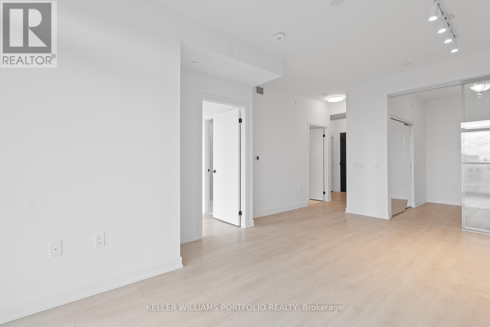 2201 - 127 Broadway Avenue, Toronto, Ontario  M4P 1V4 - Photo 10 - C13070008