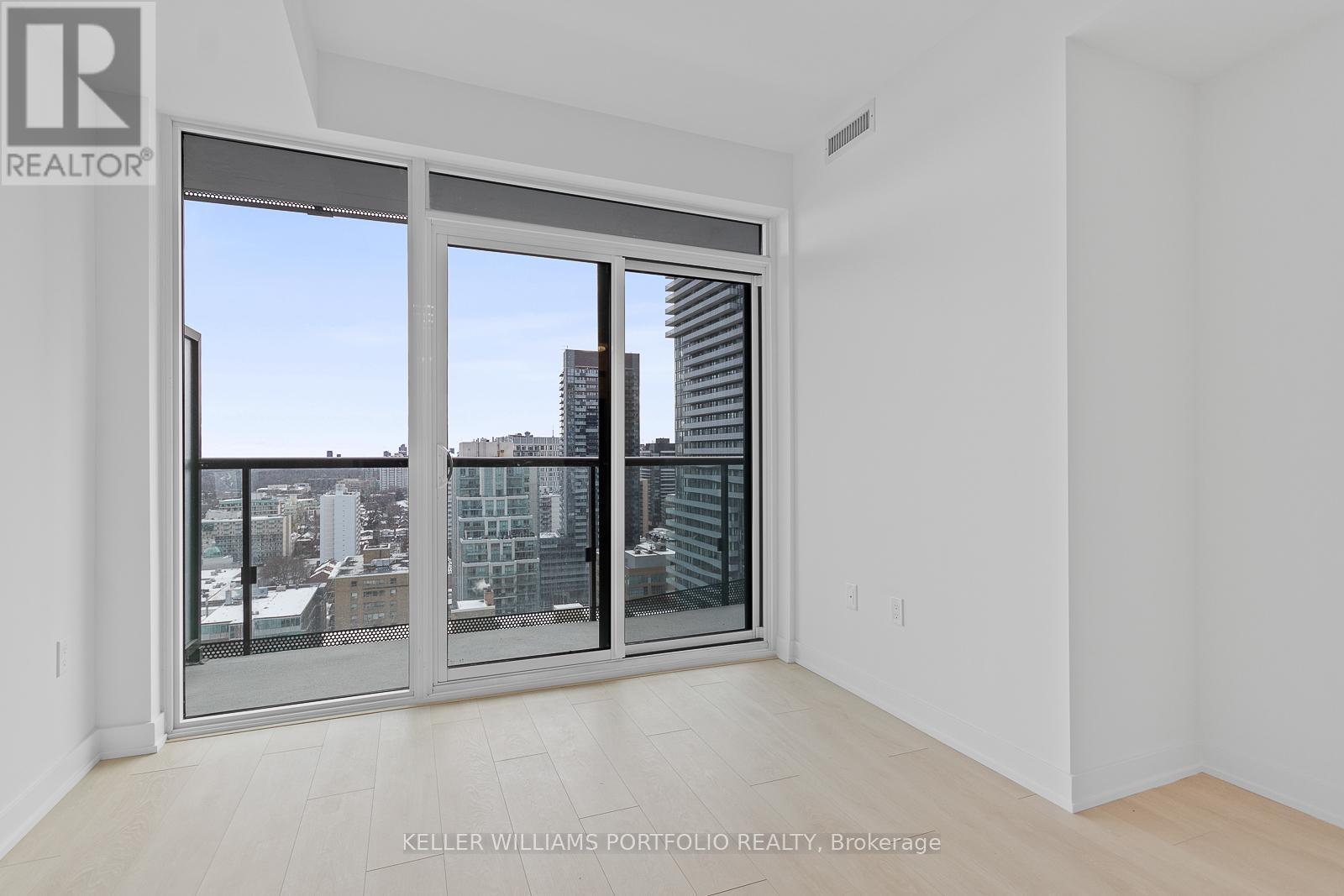 2201 - 127 Broadway Avenue, Toronto, Ontario  M4P 1V4 - Photo 13 - C13070008