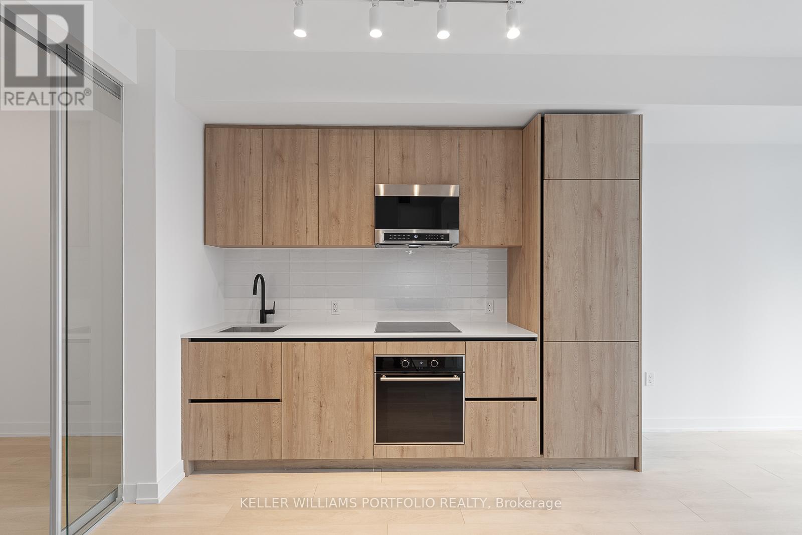 2201 - 127 Broadway Avenue, Toronto, Ontario  M4P 1V4 - Photo 14 - C13070008
