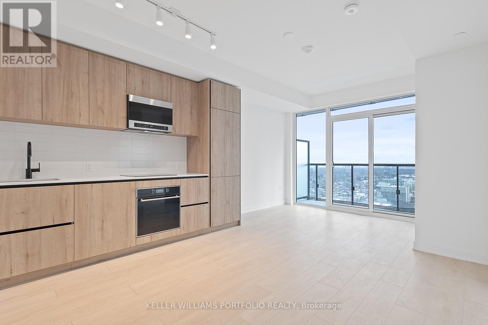 2201 - 127 Broadway Avenue, Toronto, Ontario  M4P 1V4 - Photo 6 - C13070008