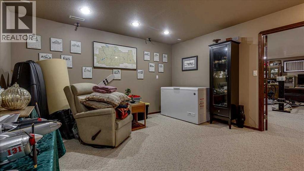 3 Ion Close, Red Deer, Alberta  T4R 0B3 - Photo 24 - A2302926