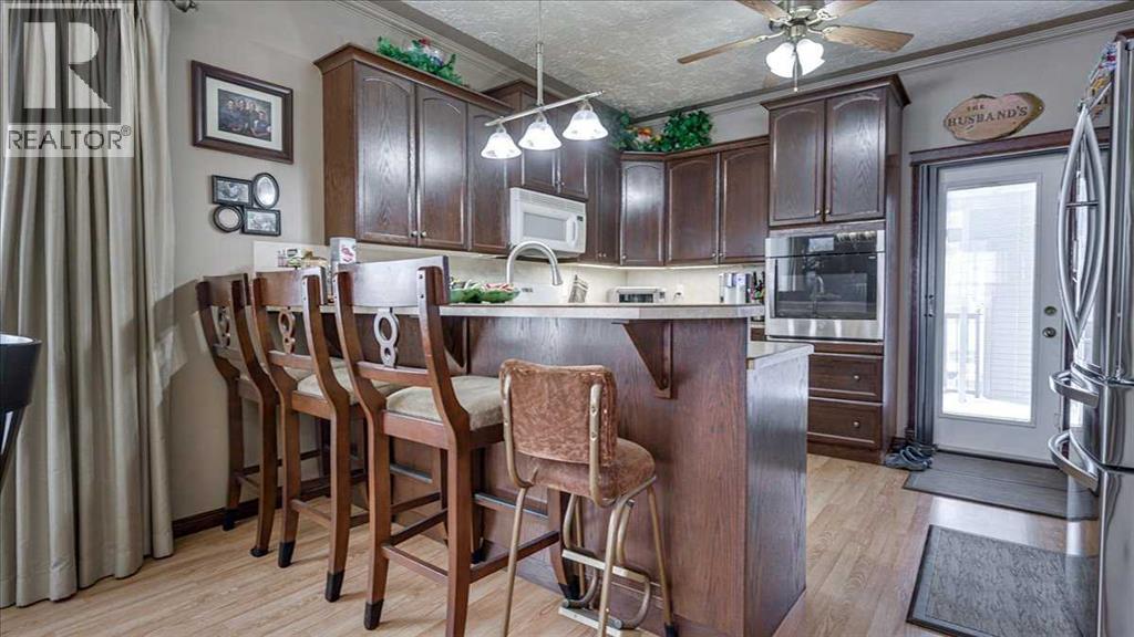 3 Ion Close, Red Deer, Alberta  T4R 0B3 - Photo 9 - A2302926