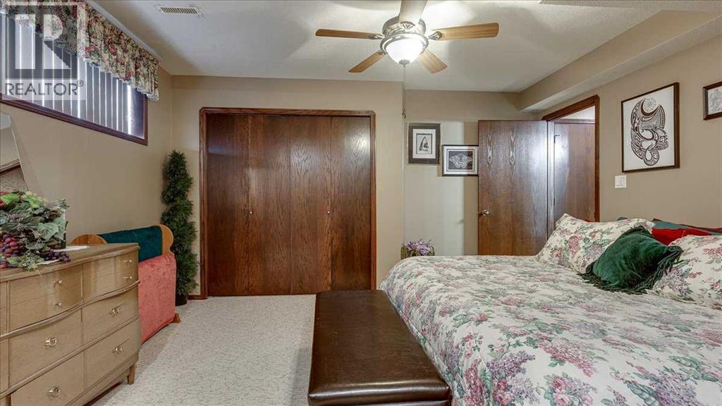3 Ion Close, Red Deer, Alberta  T4R 0B3 - Photo 30 - A2302926